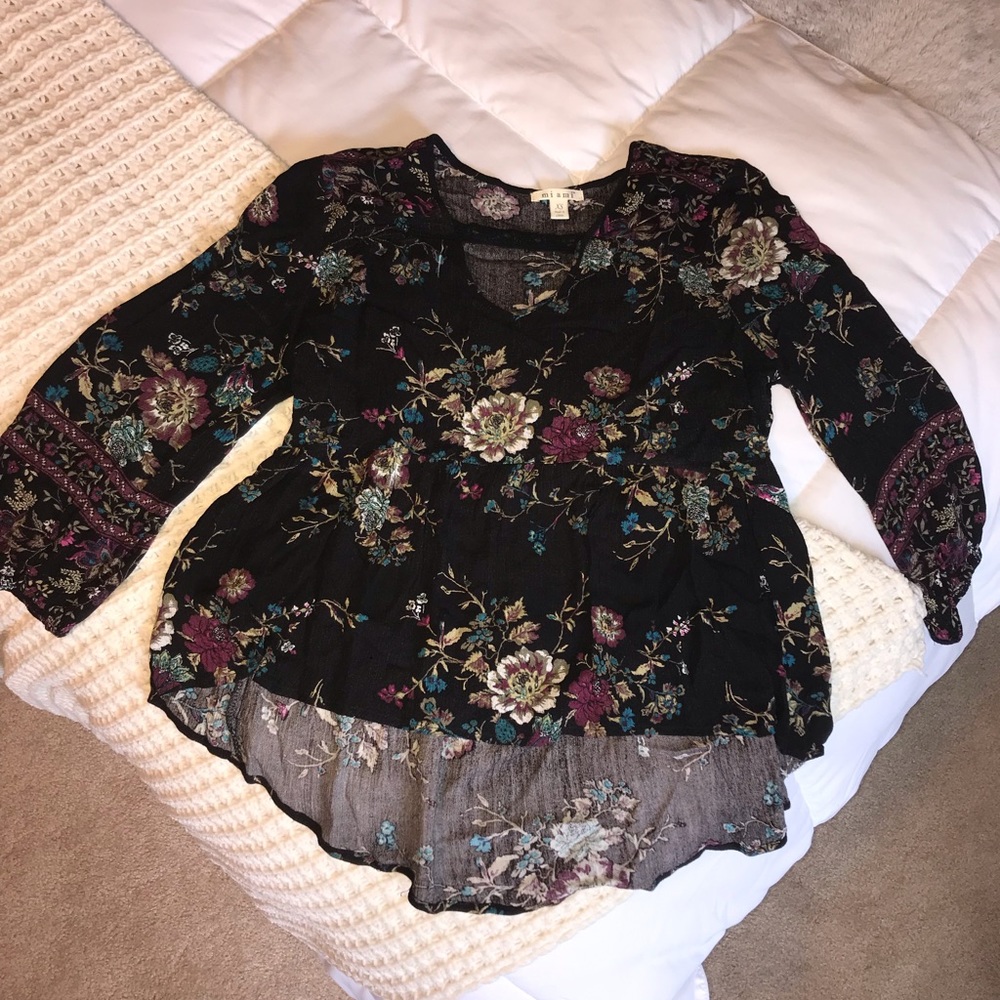 Flowy top